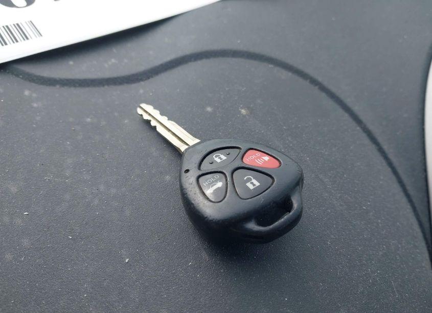 Photo 11 of 2013 Toyota Corolla LE (VIN 2T1BU4EE6DC052348)