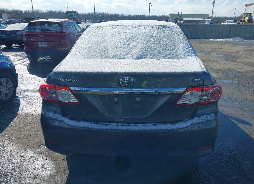 Photo 16 of 2013 Toyota Corolla LE (VIN 2T1BU4EE6DC052348)