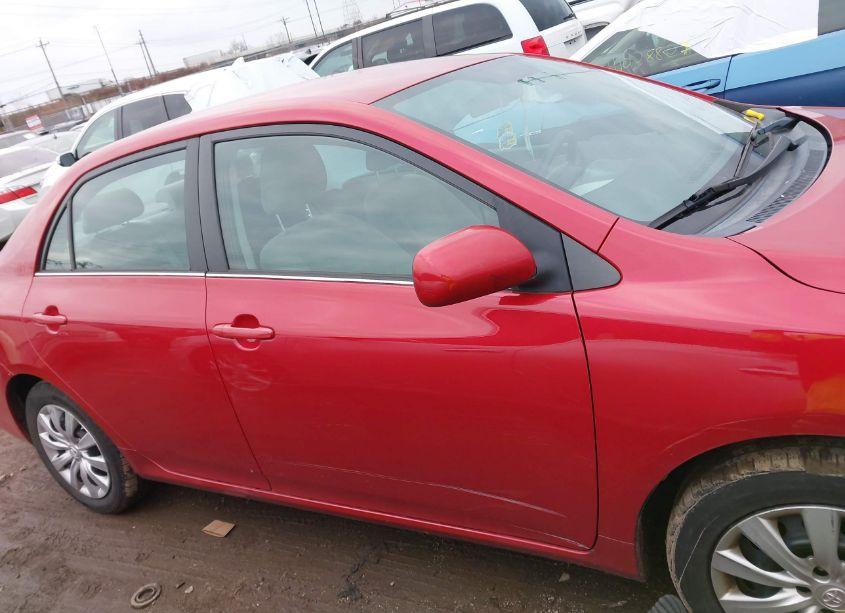 Photo 14 of 2013 Toyota Corolla LE (VIN 2T1BU4EE6DC068422)