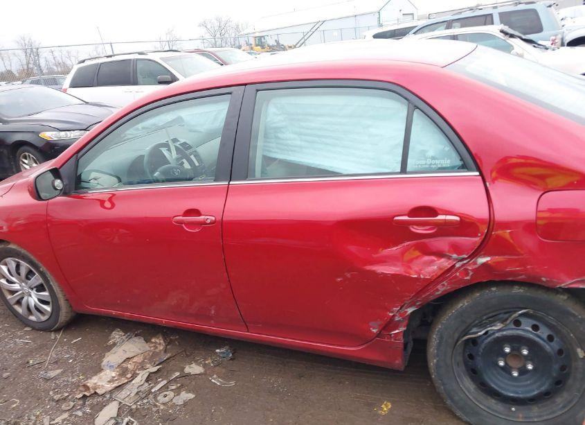 Photo 15 of 2013 Toyota Corolla LE (VIN 2T1BU4EE6DC068422)