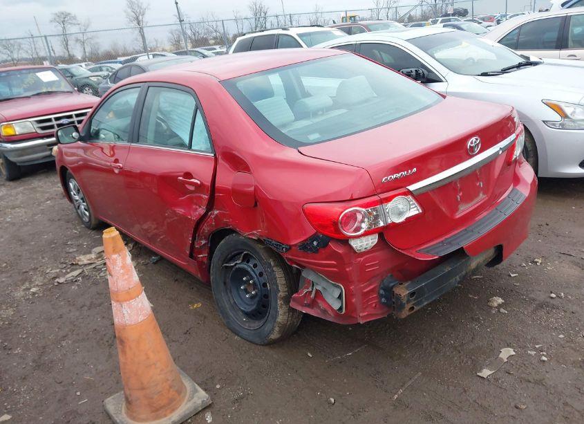 Photo 3 of 2013 Toyota Corolla LE (VIN 2T1BU4EE6DC068422)