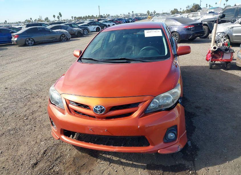 Photo 13 of 2013 Toyota Corolla S SPECIAL EDITION (VIN 2T1BU4EE6DC077847)