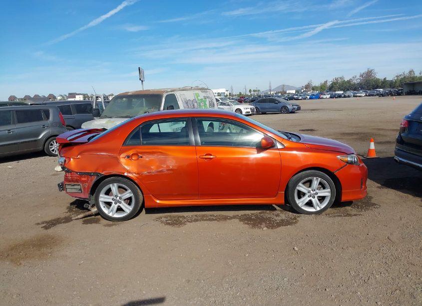 Photo 14 of 2013 Toyota Corolla S SPECIAL EDITION (VIN 2T1BU4EE6DC077847)