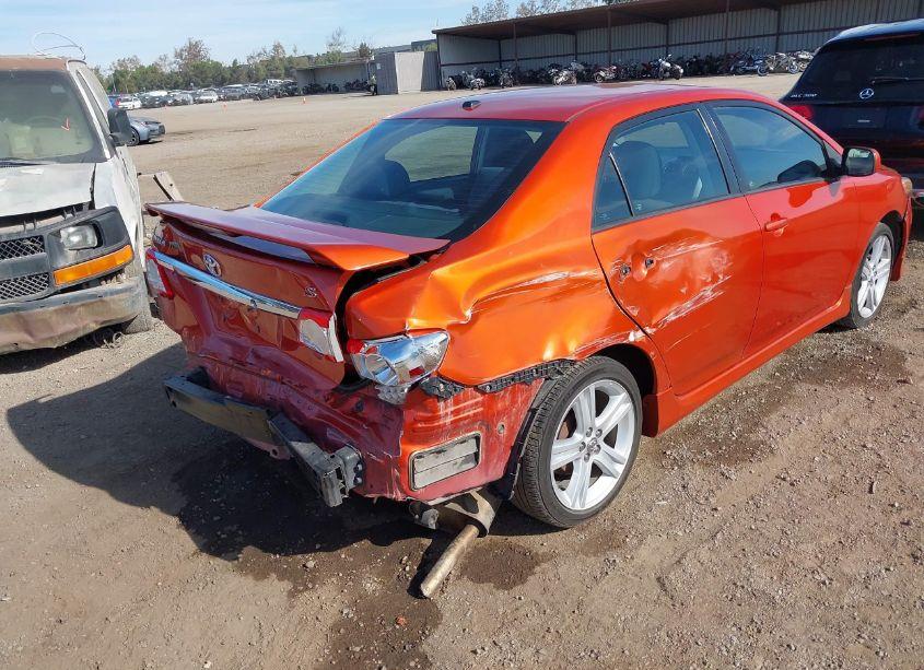 Photo 6 of 2013 Toyota Corolla S SPECIAL EDITION (VIN 2T1BU4EE6DC077847)