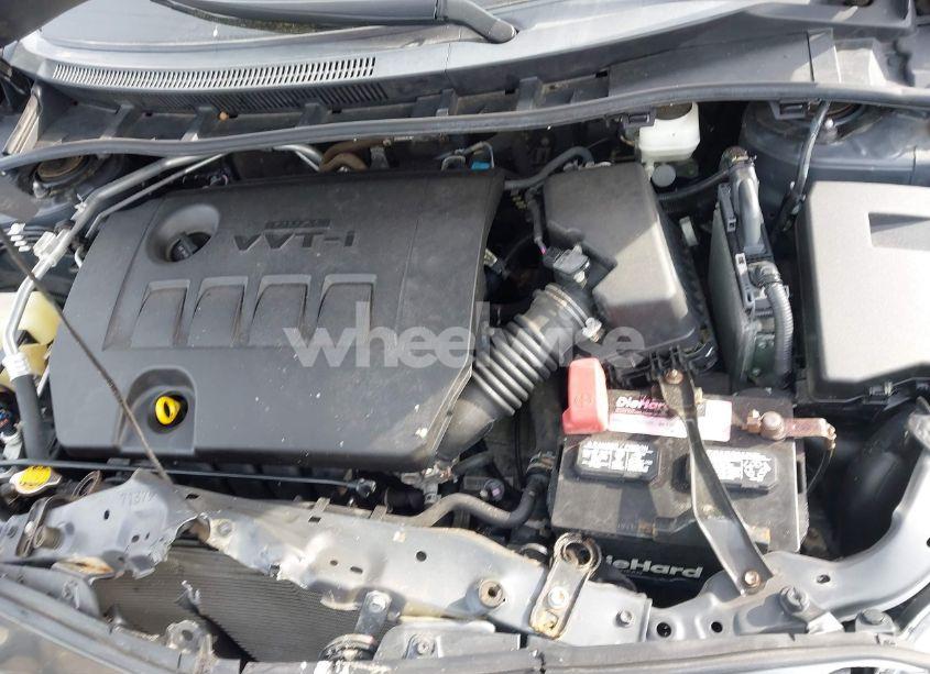 Photo 10 of 2013 Toyota Corolla S (VIN 2T1BU4EE6DC078366)