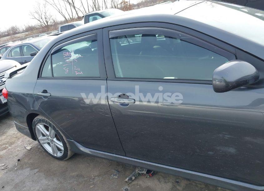 Photo 13 of 2013 Toyota Corolla S (VIN 2T1BU4EE6DC078366)