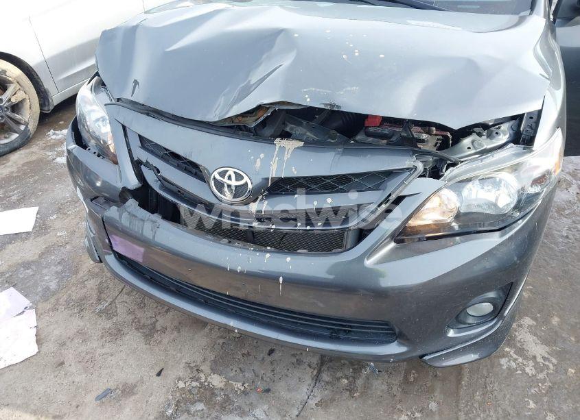 Photo 6 of 2013 Toyota Corolla S (VIN 2T1BU4EE6DC078366)
