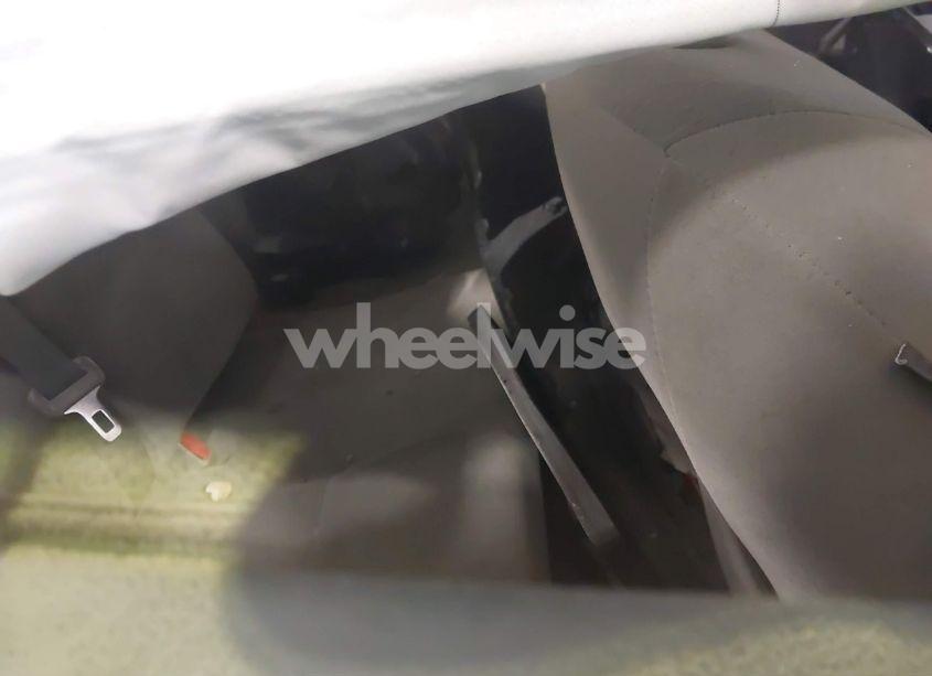 Photo 8 of 2013 Toyota Corolla LE (VIN 2T1BU4EE6DC083647)