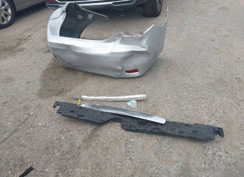 Photo 12 of 2013 Toyota Corolla LE (VIN 2T1BU4EE6DC088153)