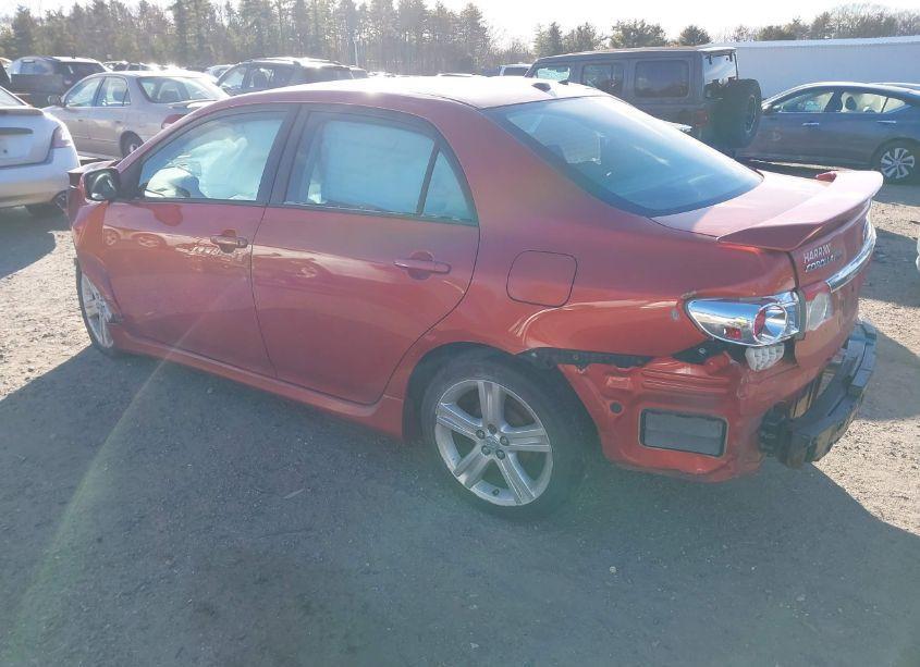 Photo 3 of 2013 Toyota Corolla S SPECIAL EDITION (VIN 2T1BU4EE6DC098701)