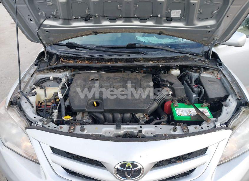 Photo 10 of 2013 Toyota Corolla L (VIN 2T1BU4EE6DC100463)