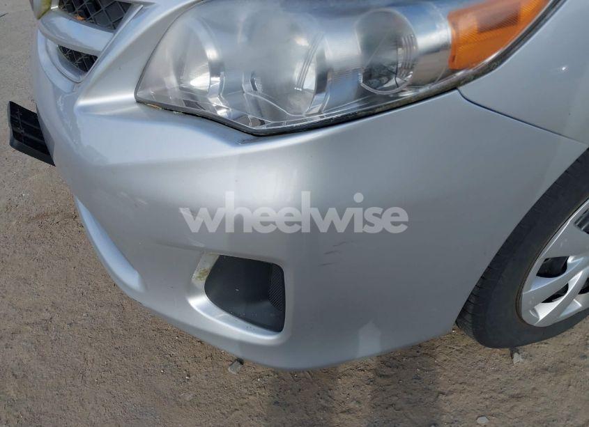 Photo 6 of 2013 Toyota Corolla L (VIN 2T1BU4EE6DC100463)