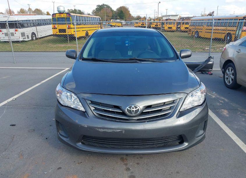 Photo 12 of 2013 Toyota Corolla LE (VIN 2T1BU4EE6DC114749)