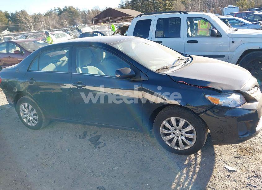 Photo 13 of 2013 Toyota Corolla LE (VIN 2T1BU4EE6DC118381)