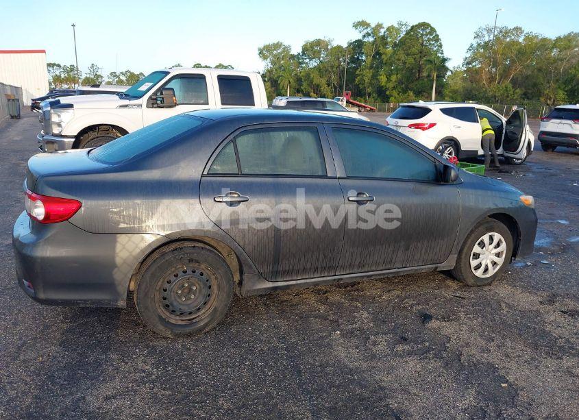 Photo 13 of 2013 Toyota Corolla L (VIN 2T1BU4EE6DC119241)