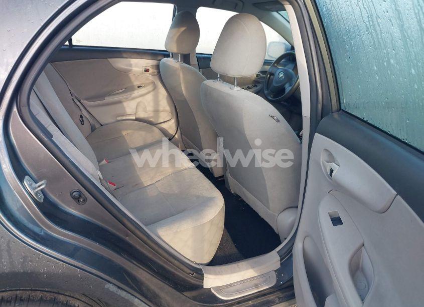 Photo 8 of 2013 Toyota Corolla L (VIN 2T1BU4EE6DC119241)