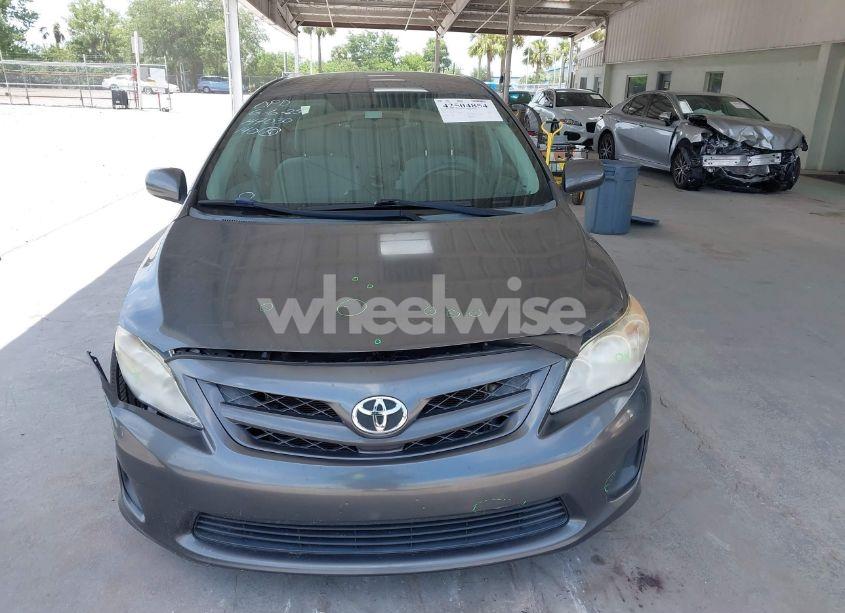Photo 12 of 2013 Toyota Corolla L (VIN 2T1BU4EE6DC123645)