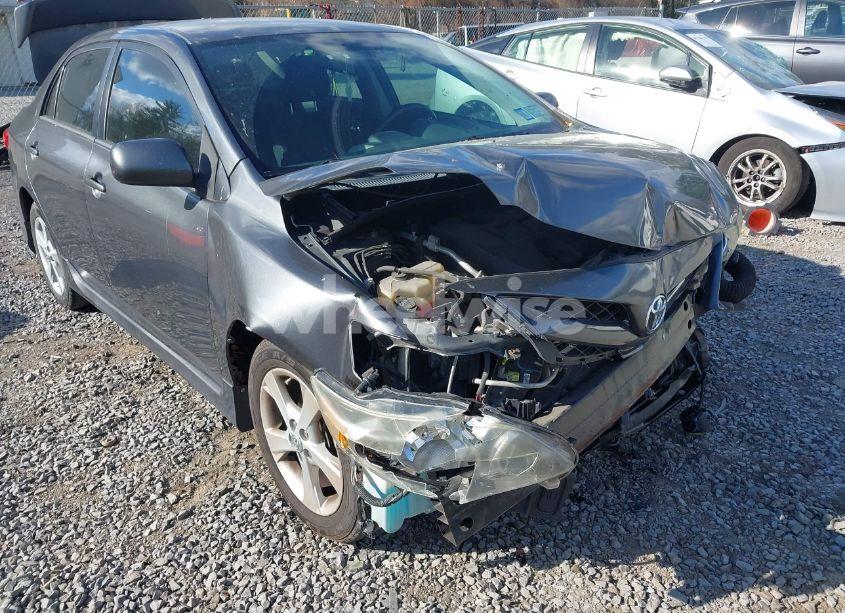 Photo 6 of 2013 Toyota Corolla S (VIN 2T1BU4EE6DC947399)