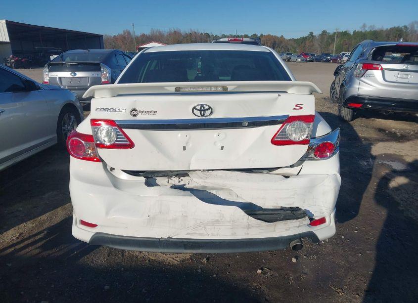 Photo 16 of 2013 Toyota Corolla S (VIN 2T1BU4EE6DC950836)