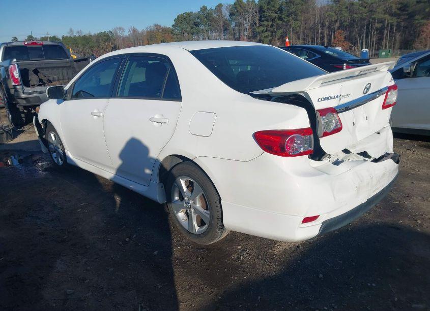 Photo 3 of 2013 Toyota Corolla S (VIN 2T1BU4EE6DC950836)