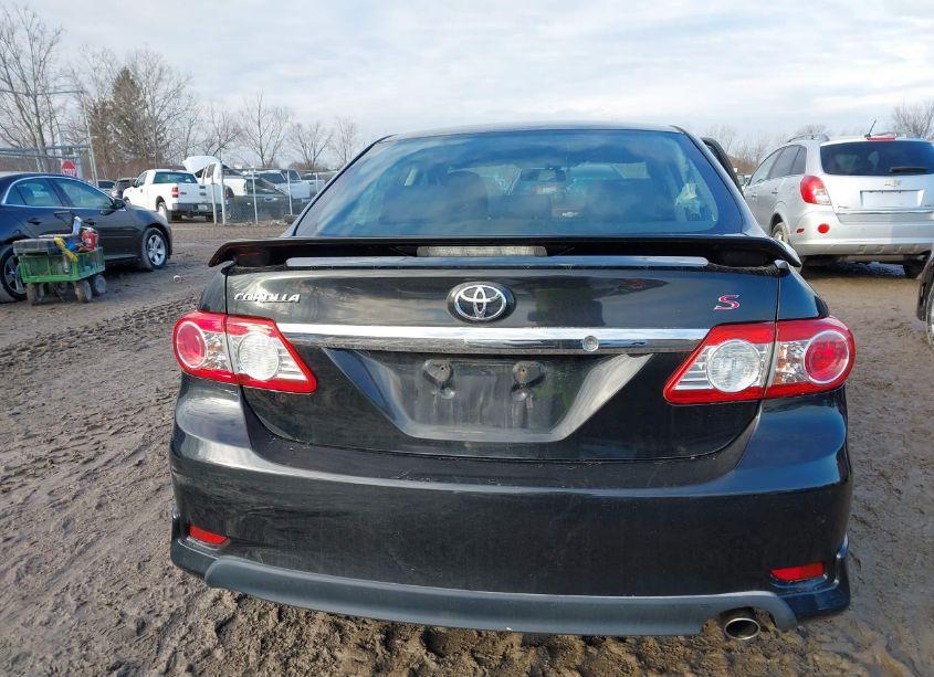 Photo 16 of 2013 Toyota Corolla S (VIN 2T1BU4EE6DC967250)