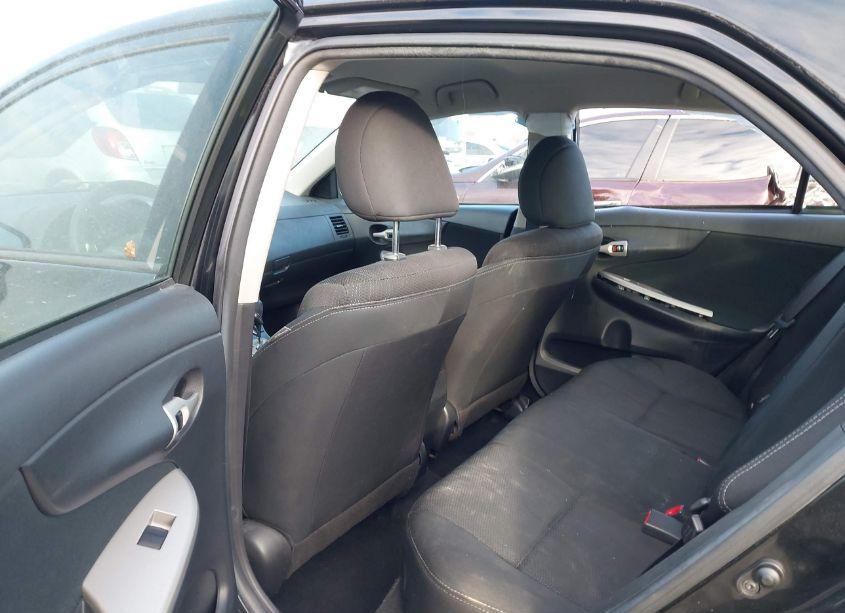 Photo 8 of 2013 Toyota Corolla S (VIN 2T1BU4EE6DC967250)