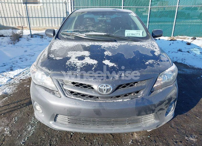 Photo 12 of 2013 Toyota Corolla S/LE (VIN 2T1BU4EE6DC973839)