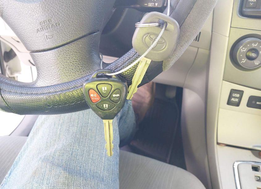 Photo 11 of 2013 Toyota Corolla LE (VIN 2T1BU4EE6DC974263)