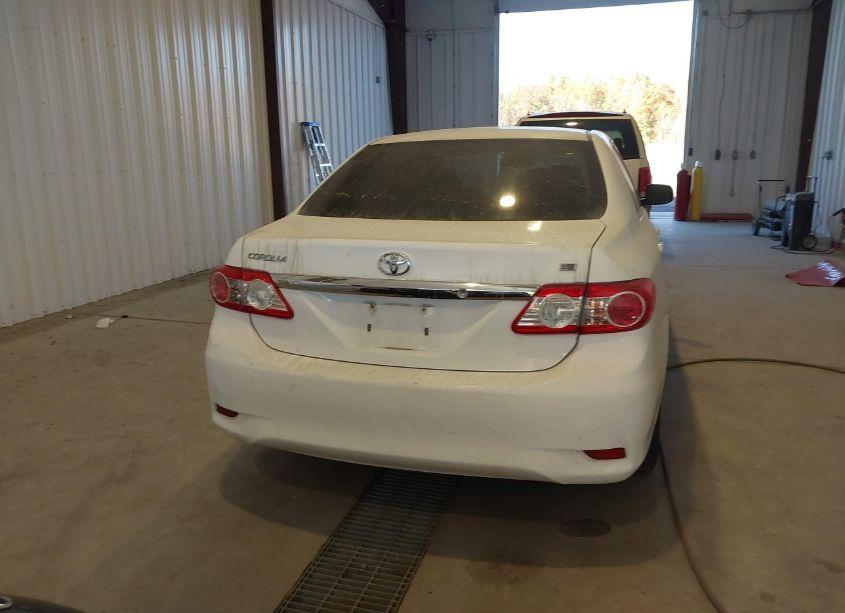 Photo 16 of 2013 Toyota Corolla LE (VIN 2T1BU4EE6DC974263)