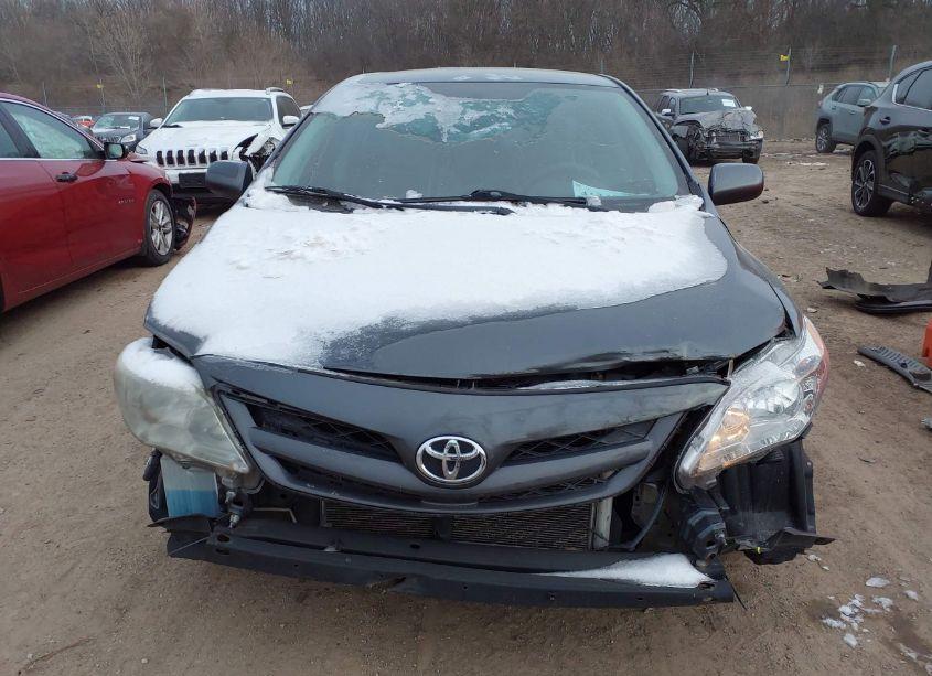 Photo 12 of 2013 Toyota Corolla L (VIN 2T1BU4EE6DC983920)