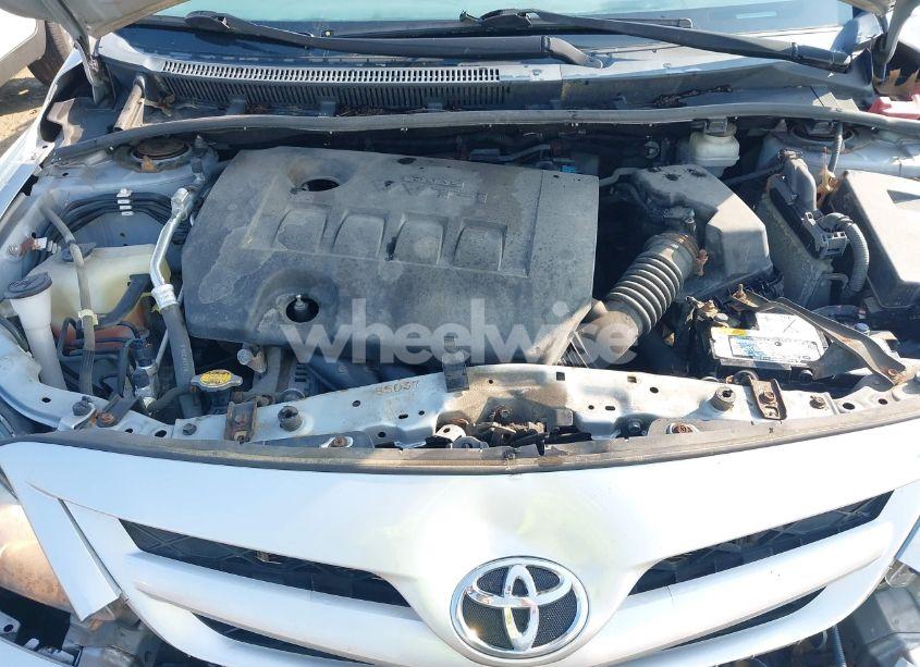 Photo 10 of 2013 Toyota Corolla S (VIN 2T1BU4EE6DC992455)
