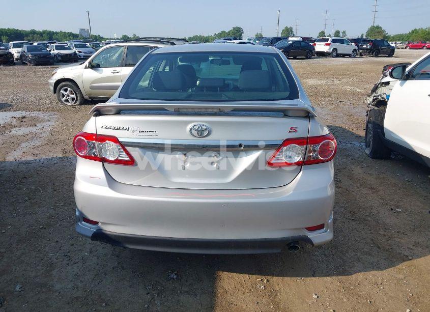 Photo 16 of 2013 Toyota Corolla S (VIN 2T1BU4EE6DC992455)