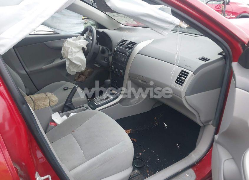 Photo 5 of 2010 Toyota Corolla LE (VIN 2T1BU4EE7AC246902)