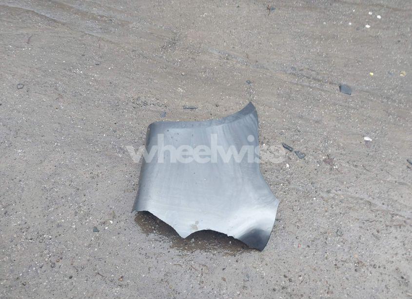 Photo 12 of 2010 Toyota Corolla LE (VIN 2T1BU4EE7AC261836)