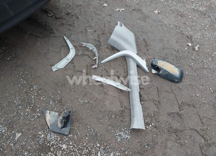 Photo 12 of 2010 Toyota Corolla LE (VIN 2T1BU4EE7AC280936)