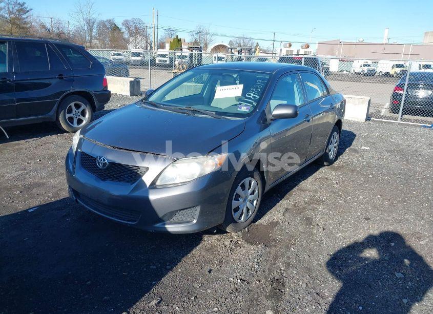Photo 2 of 2010 Toyota Corolla LE (VIN 2T1BU4EE7AC285392)