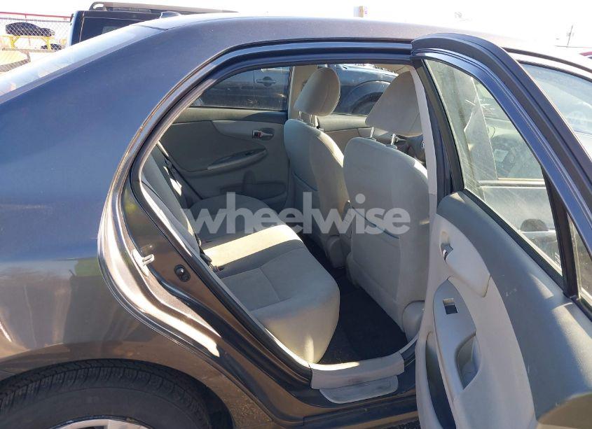 Photo 8 of 2010 Toyota Corolla LE (VIN 2T1BU4EE7AC285392)