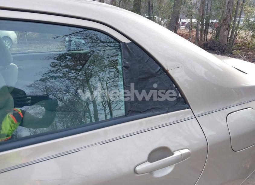 Photo 13 of 2010 Toyota Corolla LE (VIN 2T1BU4EE7AC324837)