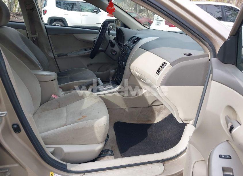 Photo 5 of 2010 Toyota Corolla LE (VIN 2T1BU4EE7AC324837)