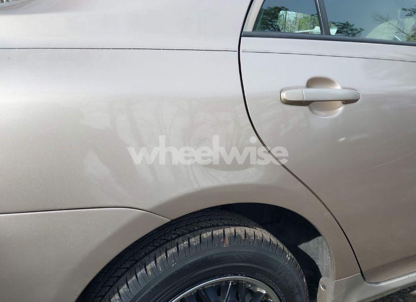 Photo 6 of 2010 Toyota Corolla LE (VIN 2T1BU4EE7AC324837)