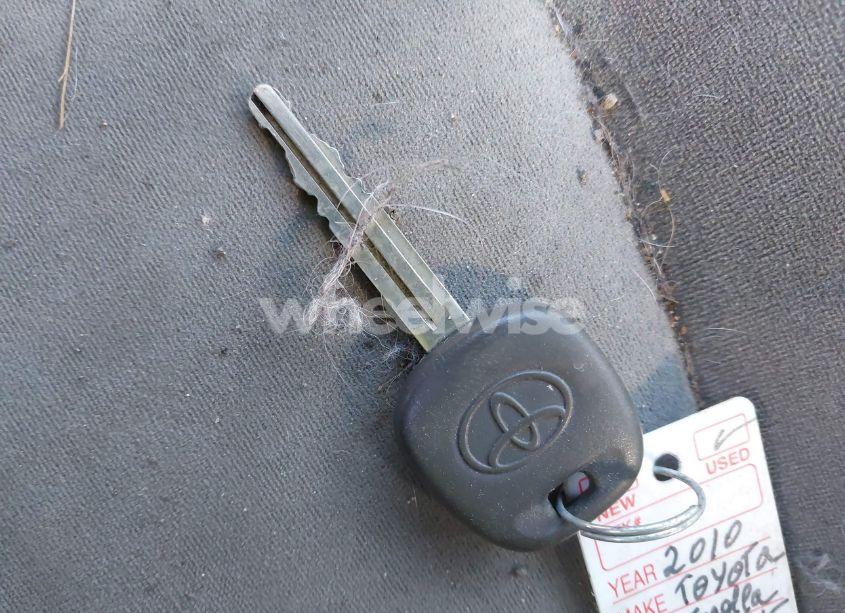 Photo 11 of 2010 Toyota Corolla (VIN 2T1BU4EE7AC335529)