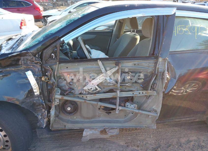 Photo 6 of 2010 Toyota Corolla (VIN 2T1BU4EE7AC335529)