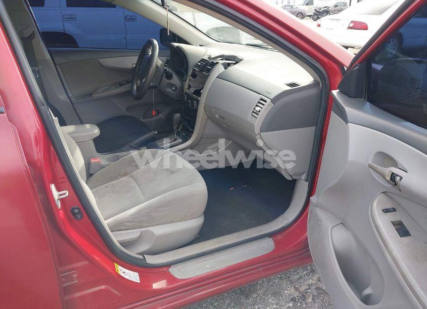 Photo 5 of 2010 Toyota Corolla LE (VIN 2T1BU4EE7AC340729)