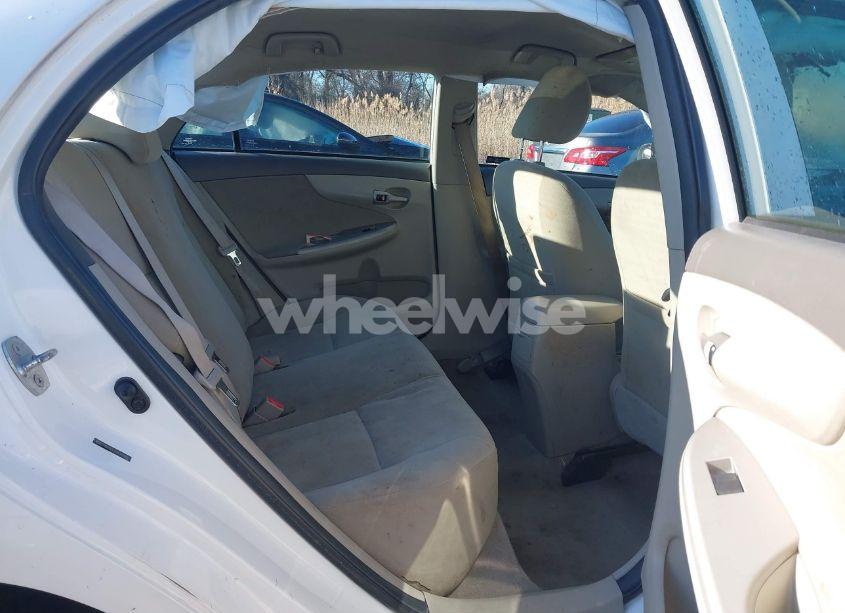 Photo 8 of 2010 Toyota Corolla LE (VIN 2T1BU4EE7AC351892)