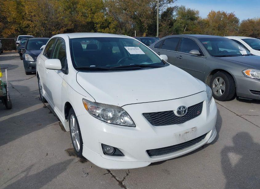 2010 Toyota Corolla S (VIN 2T1BU4EE7AC362097) main photo
