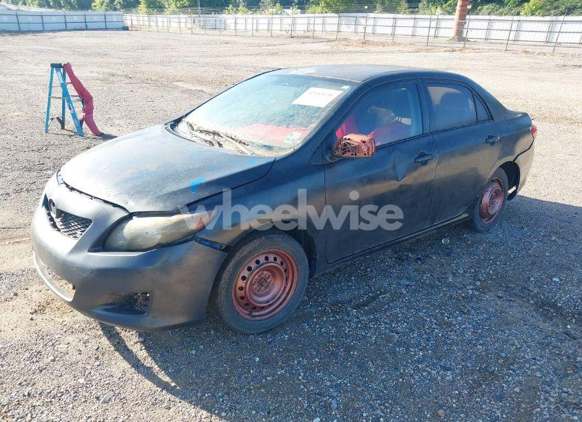 Photo 2 of 2010 Toyota Corolla LE (VIN 2T1BU4EE7AC379580)