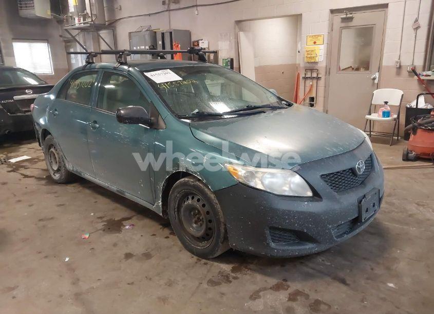 2010 Toyota Corolla LE (VIN 2T1BU4EE7AC380423) main photo