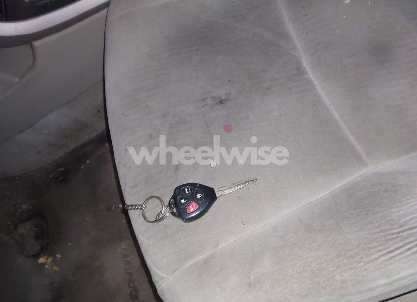 Photo 11 of 2010 Toyota Corolla LE (VIN 2T1BU4EE7AC380423)