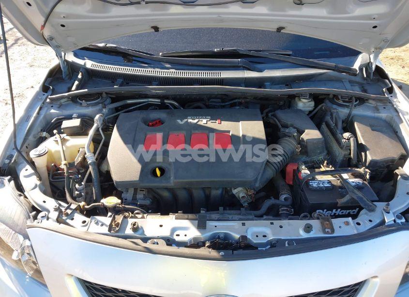 Photo 10 of 2010 Toyota Corolla S (VIN 2T1BU4EE7AC412626)