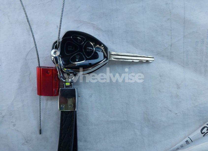 Photo 11 of 2010 Toyota Corolla S (VIN 2T1BU4EE7AC412626)